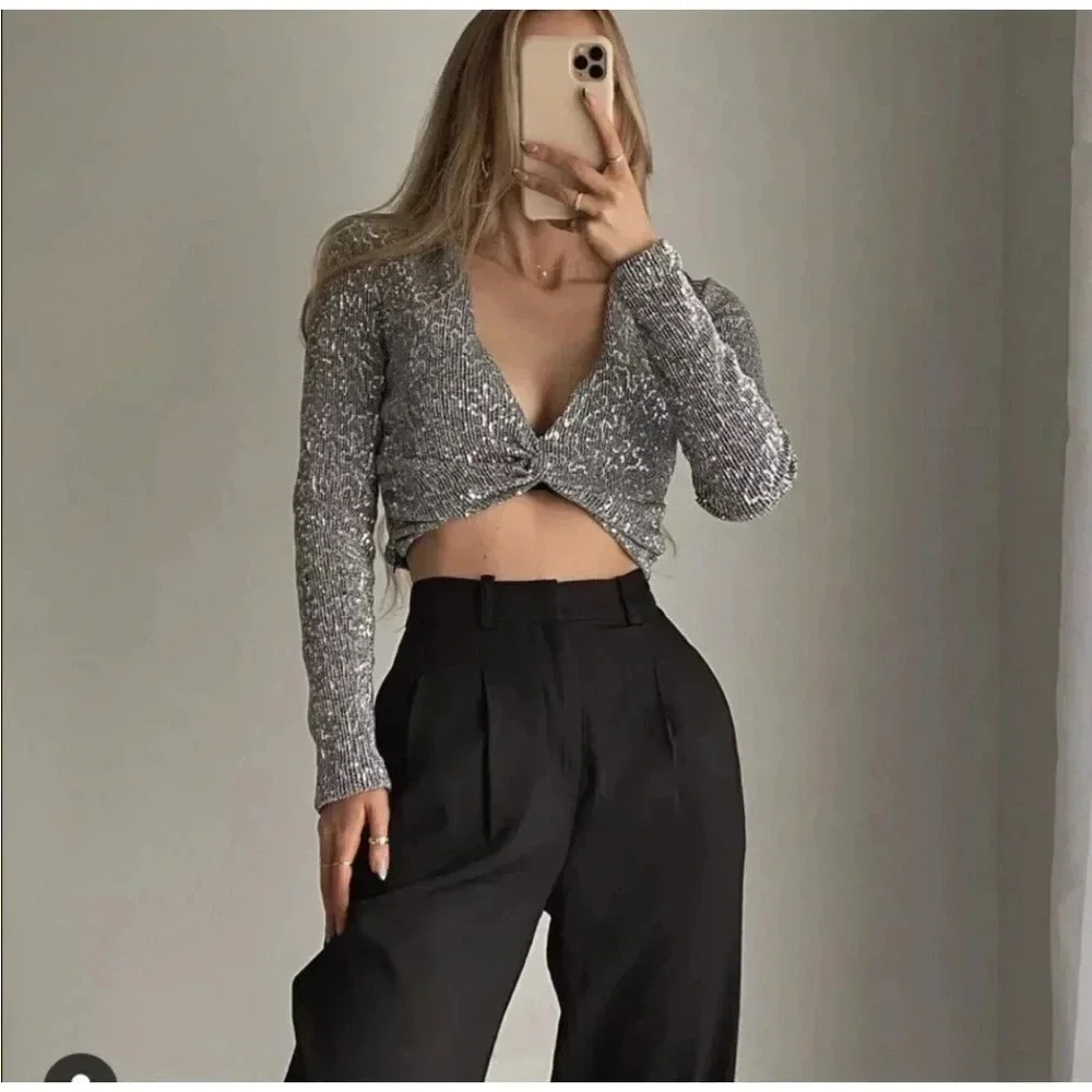 Zara Silver Sequin Knotted Long Sleeve Crop Top size XS Side Zipper